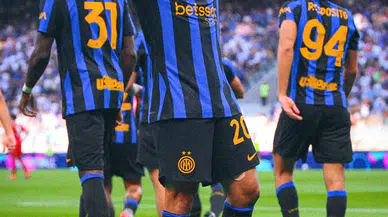 Inter, Hakan Çalhanoğlu'nun golüyle sezona 4-1'lik zaferle başladı