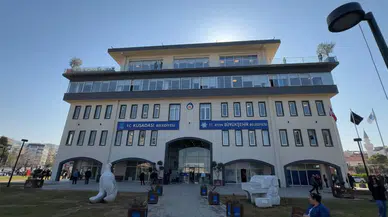 Kuşadası Belediyesi'nde operasyon gerçekleştirildi