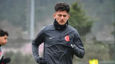 Bursaspor savunma hattına genç takviye yaptı