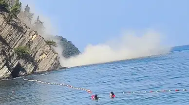 Mudanya'da kıyı şeridinde heyelan: Denize kaya parçaları döküldü