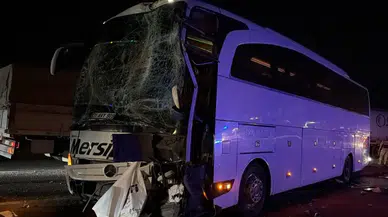 Siverek'te gece yolculuğu kazayla bölündü: 13 yaralı hastaneye kaldırıldı