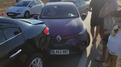 Bursa Balıkesir istikametinde korkutan zincirleme kazada yaralılar var