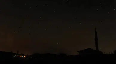 Perseid yağmuru Taşlıyayla Gölü'nde 50 kişiyi buluşturdu