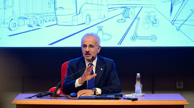 Geleceğin mülki idare amirlerine ulaşım vizyonu: Bakan Uraloğlu kürsüye çıktı