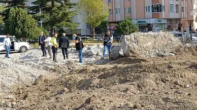 Çorum'da okul yıkımında şoke eden keşif: Toprağın altından insan kemikleri çıktı