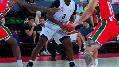 İzmir derbisinde kazanan Petkimspor oldu: Karşıyaka evinde zorlandı