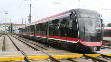 Samsun raylı sisteminde yerli üretim dönemi: 3. tramvay raylara iniyor