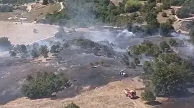 Orhaneli'de korkutan anız yangını: Ekipler ormana ulaşmadan durdurdu