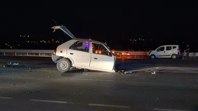 Malatya'da dehşet veren zincirleme kaza: Otomobil ortadan ikiye ayrıldı
