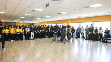 Demirören Medya Lisesi'nde yeni dönem: Yapay zeka vizyonuyla ders zili çaldı