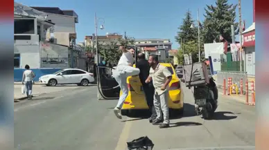 Malatya'da trafikte dehşet anları: Kurye ve taksici birbirine girdi