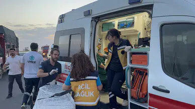 Aksaray'da kum fırtınası dehşeti: 7 araç birbirine girdi