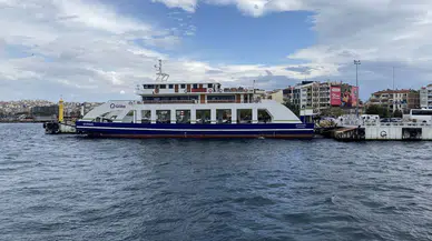 Ege'de fırtına ulaşımı vurdu: Gökçeada hattında seferlere engel