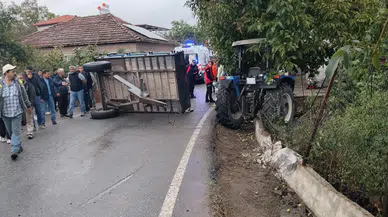 İvrindi'de tarım işçilerini taşıyan römork devrildi: 23 yaralı