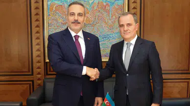 Bakü'de kritik diplomasi trafiği: Fidan ve Bayramov bir araya geldi