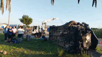 Manavgat'ta tur minibüsü dehşeti: 15 kişi yaralandı