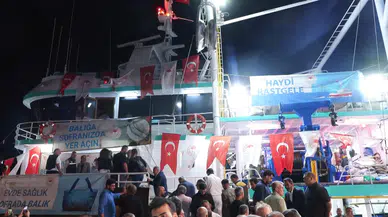 İstanbul'da denizlerde yeni dönem: Balıkçılar bereketli bir sezon için ağlarını attı