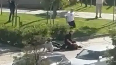 Başakşehir'de park ortasında dehşet anları: Alacak verecek kavgası kanlı bitti