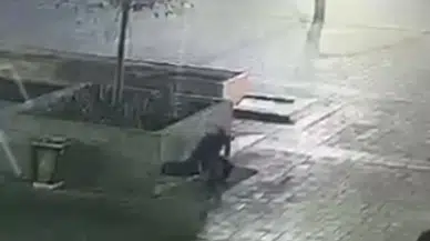 Taksim Meydanı'nda fırsatçılık: Bankta unutulan telefonu çalan şüpheli cezaevine gönderildi