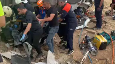 Batman'da yürek yakan kaza: Direksiyon hakimiyetini kaybeden sürücü yaşamını yitirdi