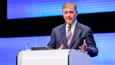 İZMİR MEETS 2025 Teknoloji ve İnovasyon temasıyla start aldı