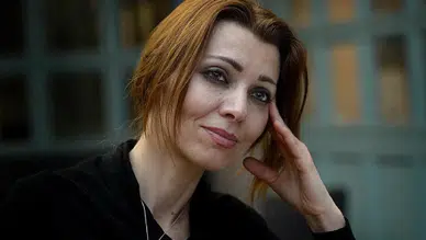 Elif Şafak, 200 yıllık İngiliz edebiyat kurumunun ilk Türk başkanı oldu