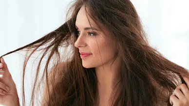 Soğuk havalarda saçlar neden bir anda bozuluyor? Uzmanlar uyardı: Bu 10 hata saçı mahvediyor!