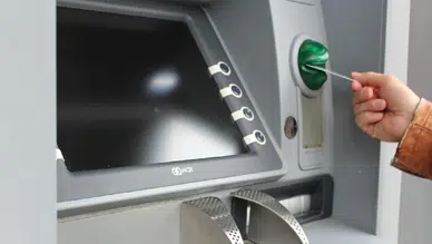 ATM’lerde yeni dönem: Yılbaşından sonra para çekme limitleri değişiyor