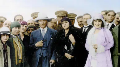 5 Aralık 1934’te tarihi adım: Türk kadınlarına seçme ve seçilme hakkı nasıl verildi?