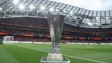 UEFA Avrupa Ligi'nde yarı finalistler belli oldu