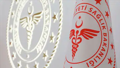 Sağlık Bakanlığı açıkladı: Gemideki 3 vatandaş ambulans uçakla Türkiye’ye getirildi
