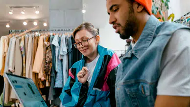 E-ticaret raporu açıklandı: İkinci el kıyafet ve yenilenmiş telefon satışları patladı