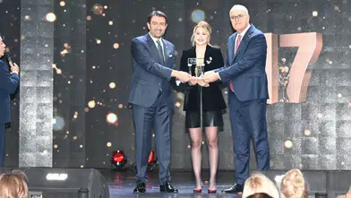 Milli para yüzücü Defne Kurt’a “Yılın Sporcusu” ödülü