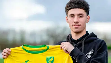 "Benim adım Vatan" dedi, Türkiye'yi seçti: Norwich City'nin genç yeteneği Vatan Özcan ay-yıldızlı formayı giyecek