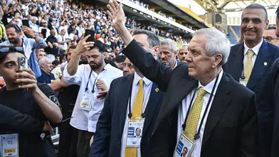 Aziz Yıldırım yeniden Fenerbahçe Başkanı oldu