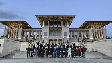 NATO liderlerine sunulan menü belli oldu: Trabzon tereyağı, Hizan balı ve Sütlü Nuriye sofrada yer aldı