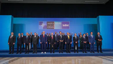 NATO Liderler Zirvesi'nde resmi karşılama tamamlandı: Liderler aile fotoğrafında bir araya geldi