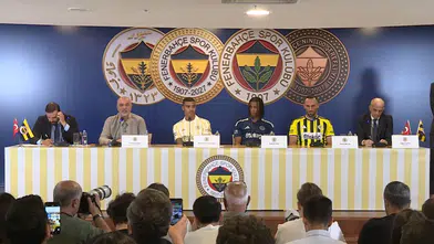 Fenerbahçe, Greenwood, Aké ve Muriqi için imza töreni düzenledi