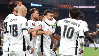 Beşiktaş Avrupa'ya fırtına gibi başladı: Marsilya karşısında 4-1'lik zafer