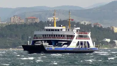 Güney Marmara’da feribot seferleri olumsuz hava nedeniyle iptal