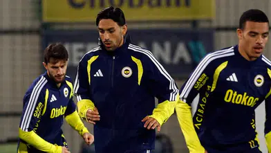 Fenerbahçe'de derbi mesaisi bitti: Sarı-lacivertliler kampa çekildi