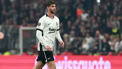 Beşiktaş'ta şanssız sakatlık: Ümit Akdağ'ın elinde kırık belirlendi