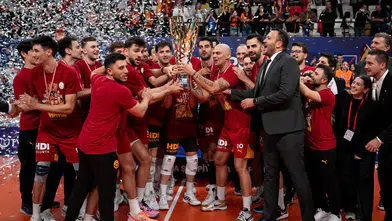 Galatasaray Erkek Voleybol Takımı Şampiyonlar Kupası'nı kazandı: Ziraat Bankkart'ı 3-1 yendi