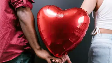 Sevgililer Günü alarmı: “Ne alsam?” diyenlere aşk garantili hediye rehberi