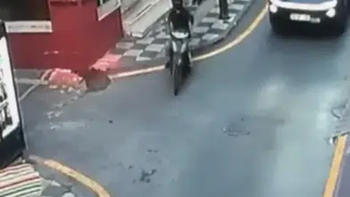 Bartın'da Vali Yardımcısına motosiklet çarptı