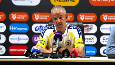 Fenerbahçe Samsun'da Fark Yaratacak Oyunuyla 2-0 Kazandı: İsmail Kartal'dan Transfer Sinyali