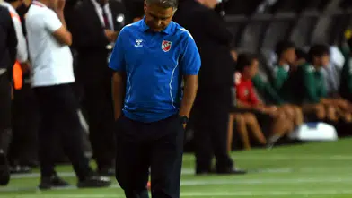 Karşıyaka'da Burhanettin Basatemür dönemi sona erdi