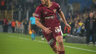 Göztepe'de ayrılık: Amin Cherni Fransa yolcusu
