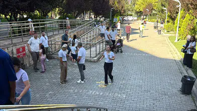 Sınav salonunda nefes kesen anlar: Kapılar kapanmadan saniyeler önce içeri girdiler