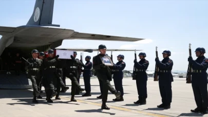 Türkiye şehitlerini uğurluyor